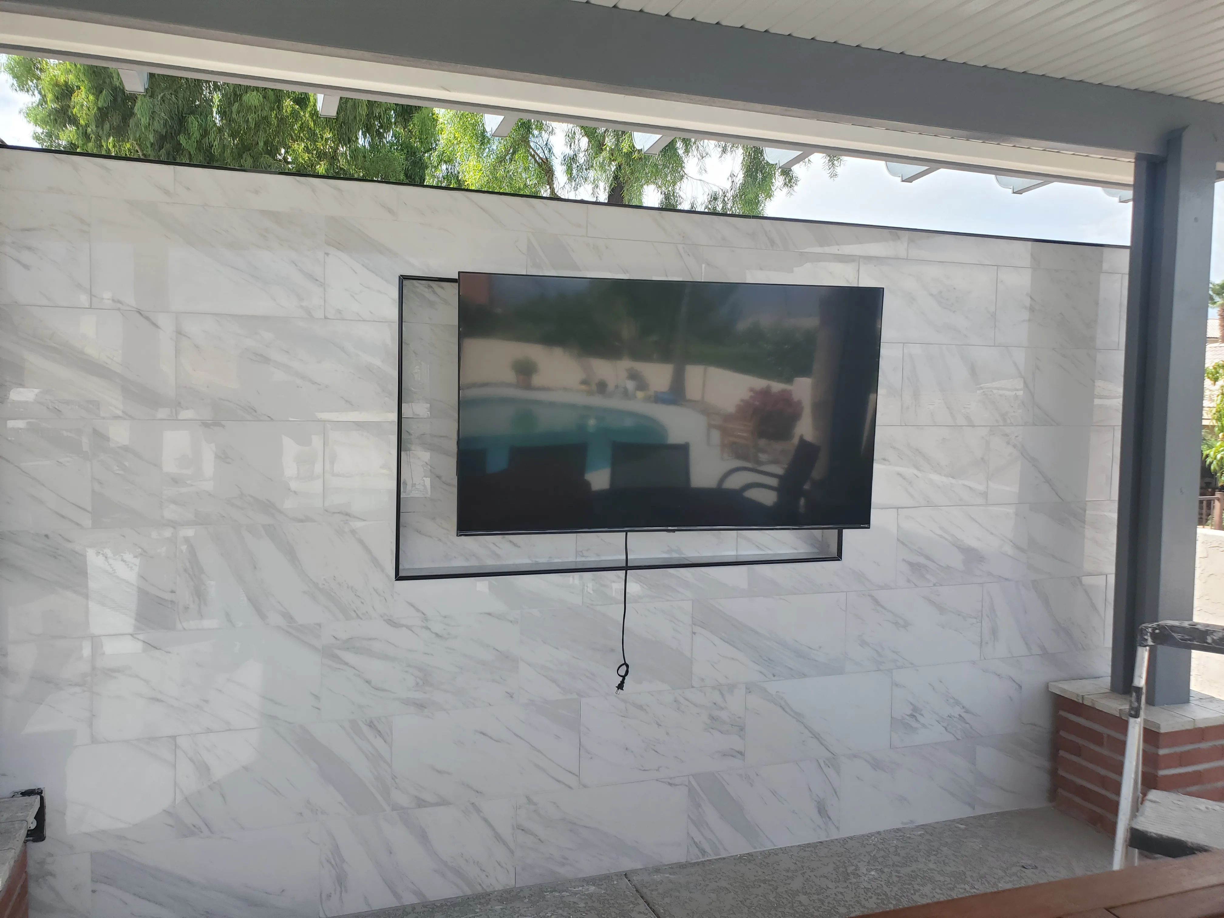 Backyard Porcelain Tile Wall