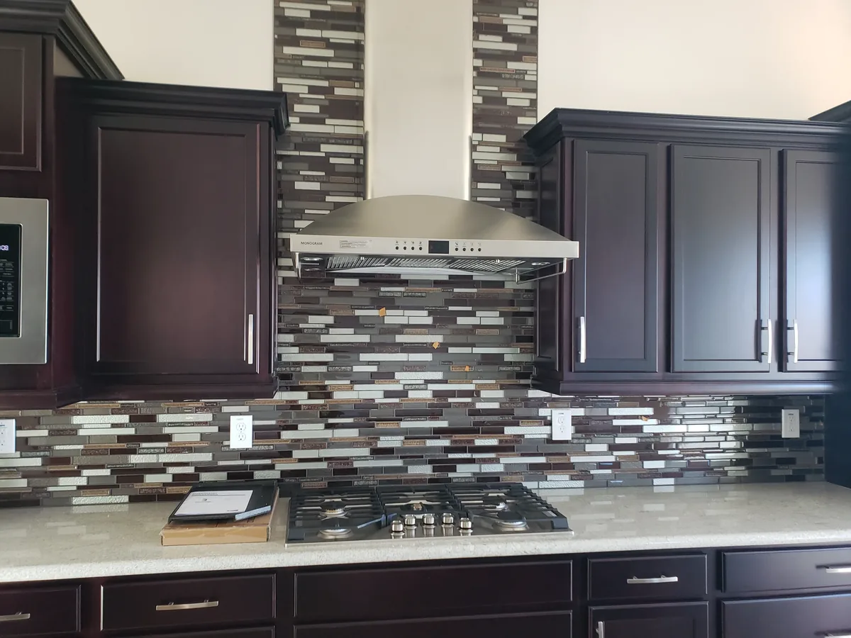 Kitchen Backsplash with Glass Tile | Albaner Tile and Stone Phoenix