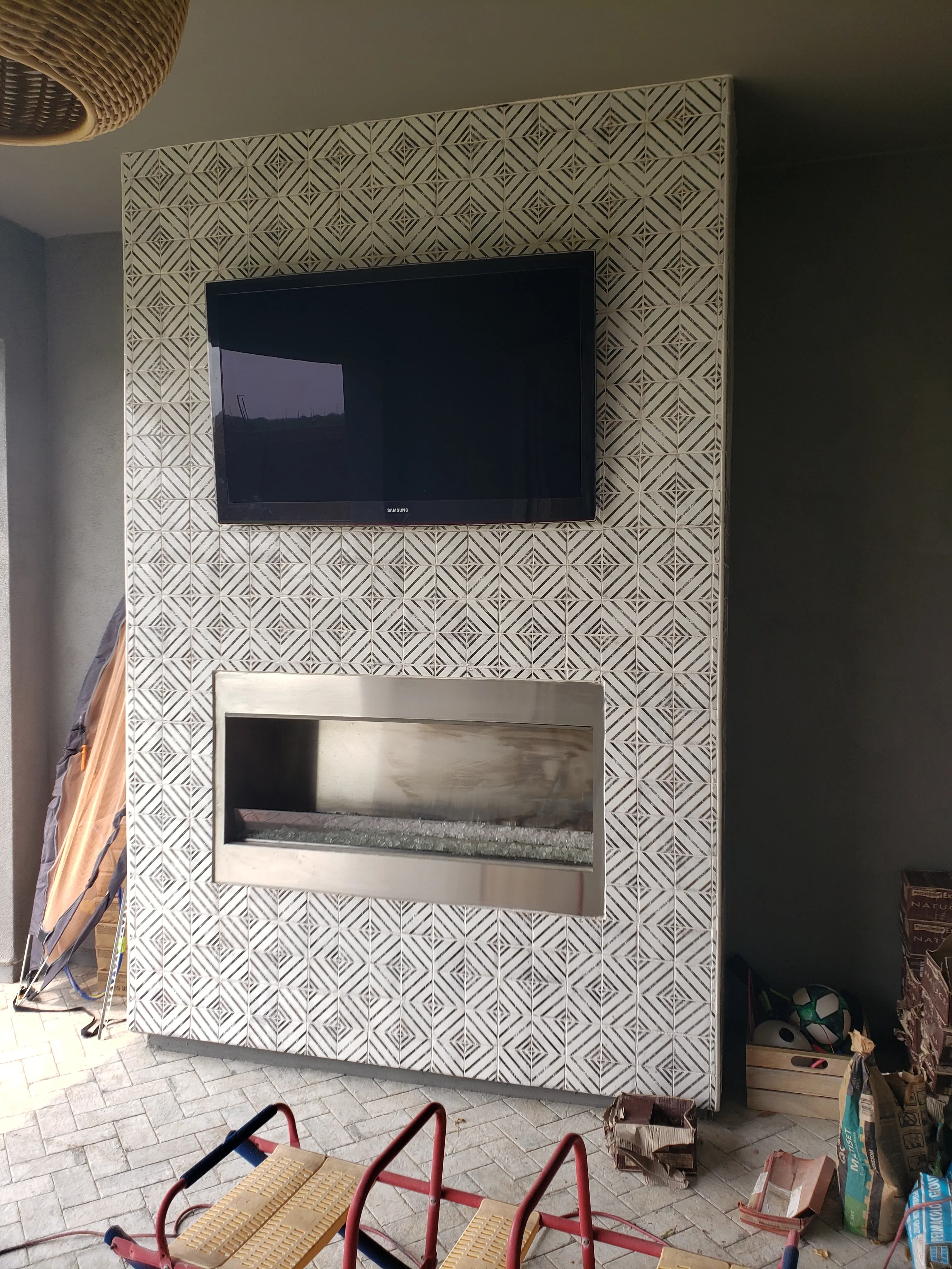 Patio Fireplace with Porcelain Tile