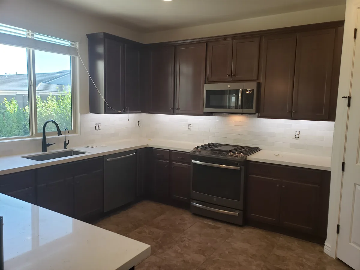 White Subway Tile Kitchen Backsplash | Albaner Tile and Stone Phoenix